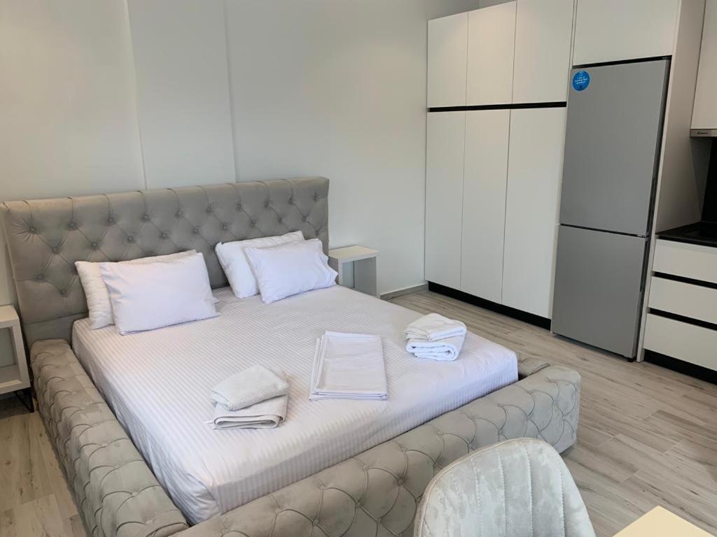 Delfin Apartments Саранда Экстерьер фото
