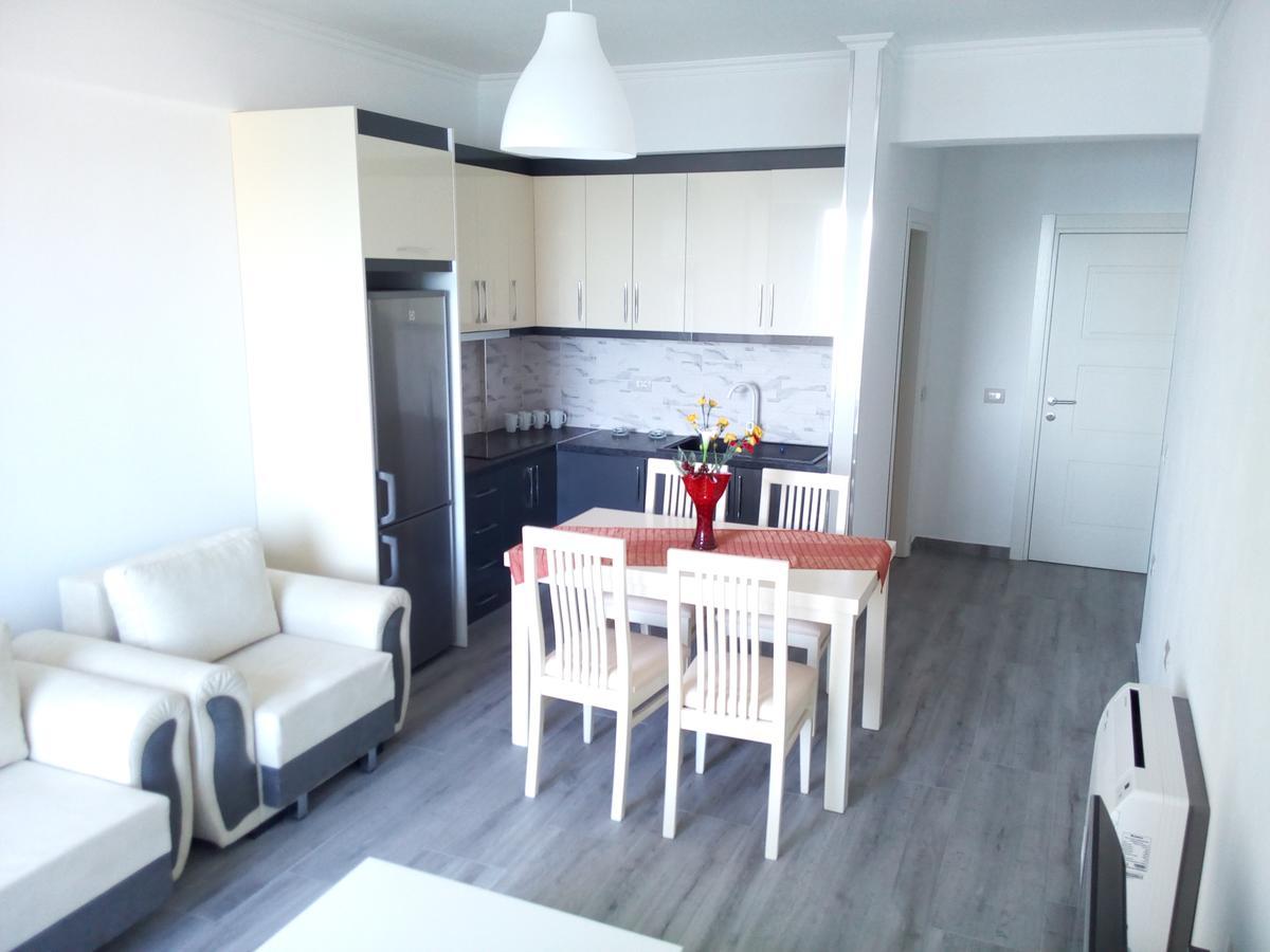 Delfin Apartments Саранда Экстерьер фото