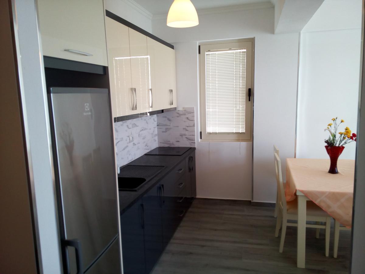 Delfin Apartments Саранда Экстерьер фото