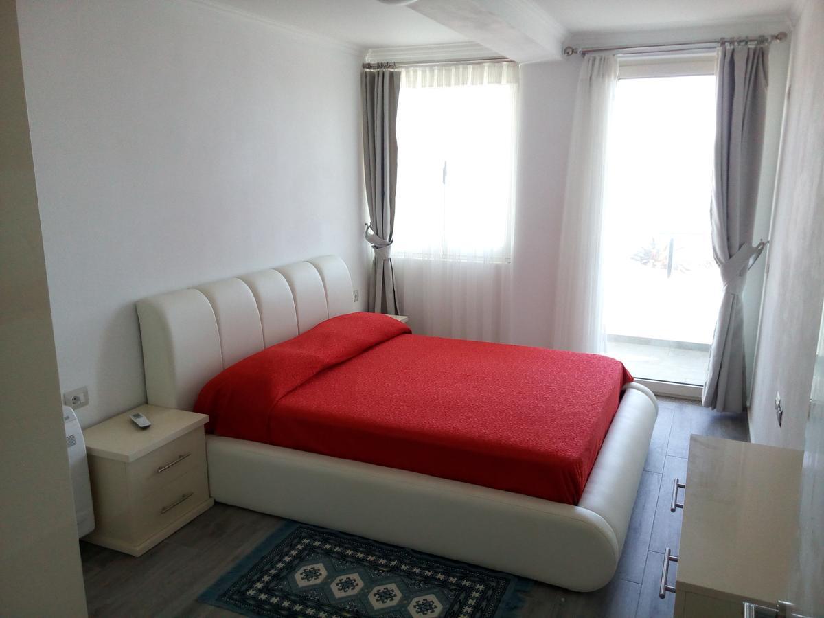 Delfin Apartments Саранда Экстерьер фото