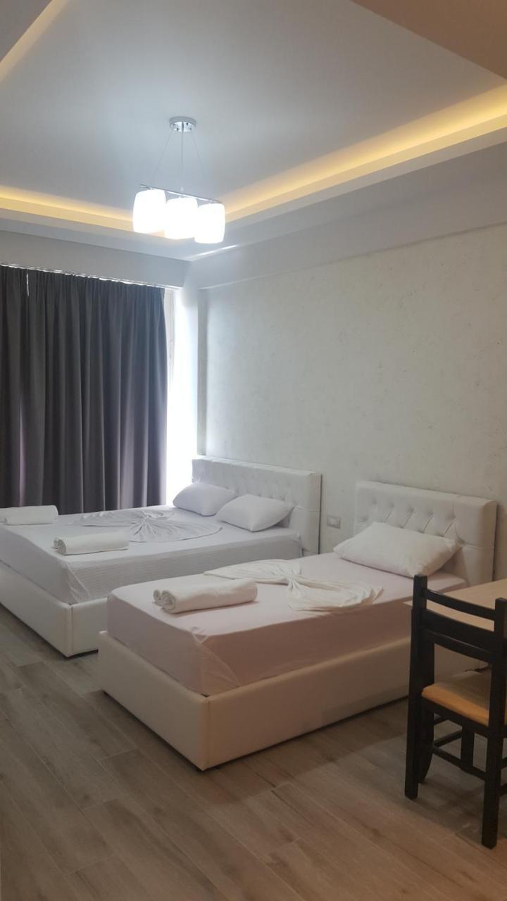 Delfin Apartments Саранда Экстерьер фото